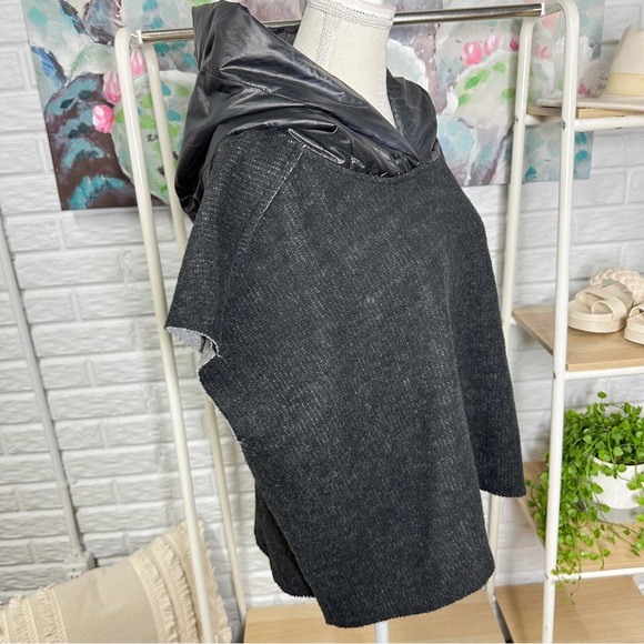 LUUKAA Wool Hooded Poncho Top Size 10 - Picture 3 of 5